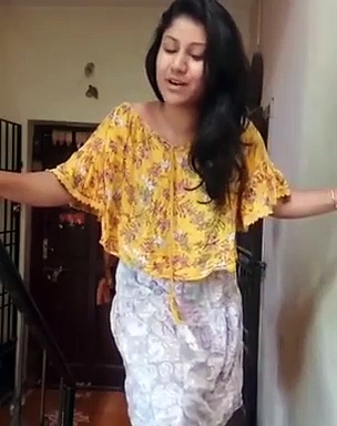 என் பெயரில் நடக்கும் மோசடி! நம்பாதீங்க! வீடியோ வெளியிட்ட ஆலியா மானசா!