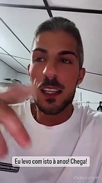 Em lágrimas, Cláudio Alegre desabafa sobre filho: “Isto é crime!”.