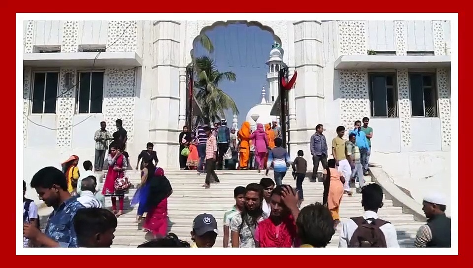 आतंकियों के समर्थक जाकिर नाइक ने क्यों ली है मलेशिया में शरण, जानिए यहां