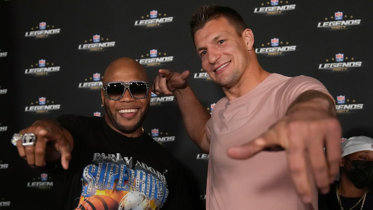 Rob Gronkowski Retires Again