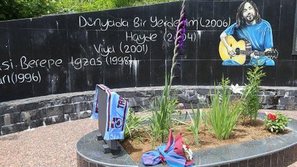 Kazım Koyuncu, veda edişinin 17. yıl dönümünde anıldı