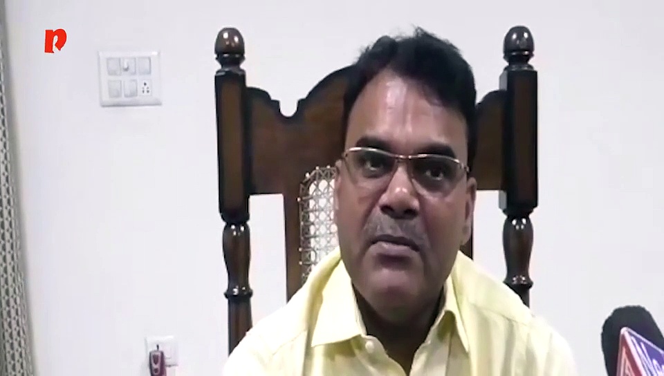 सामने आई अलीगढ़ विश्वविद्यालय के छात्रों की करतूत