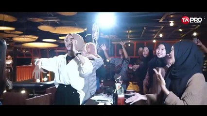 Maulana Ardiansyah - Ku Puja Puja (Live Ska Reggae)