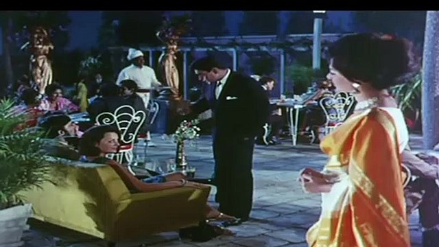 Yeh Kaun Aaya - Saathi 1968 Lata Mangeshkar _