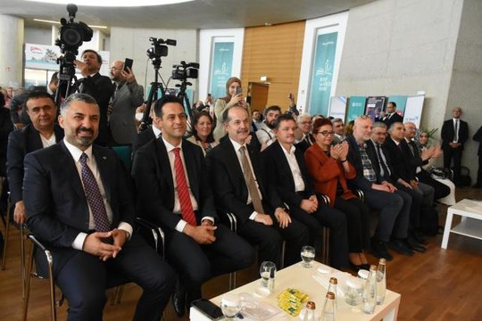 Almanya'da Dijital Çağda Medya Okuryazarlığı ve Türkçe Çalıştayı düzenlendi