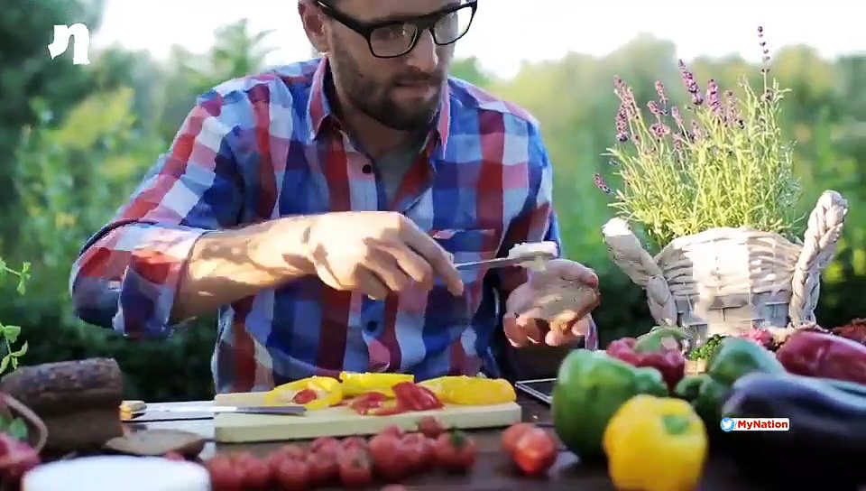 Five healthy fruits, drinks that turn deadly on empty stomach