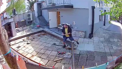 Why Do This To Yourself Fails of the Week   FailArmy