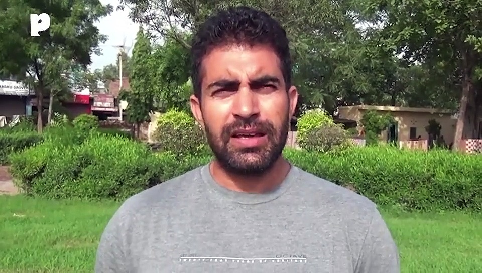 टीचर ने खोज निकाला 50 साल पहले दुर्घटनाग्रस्त हुए वायुसेना के विमान का मलवा