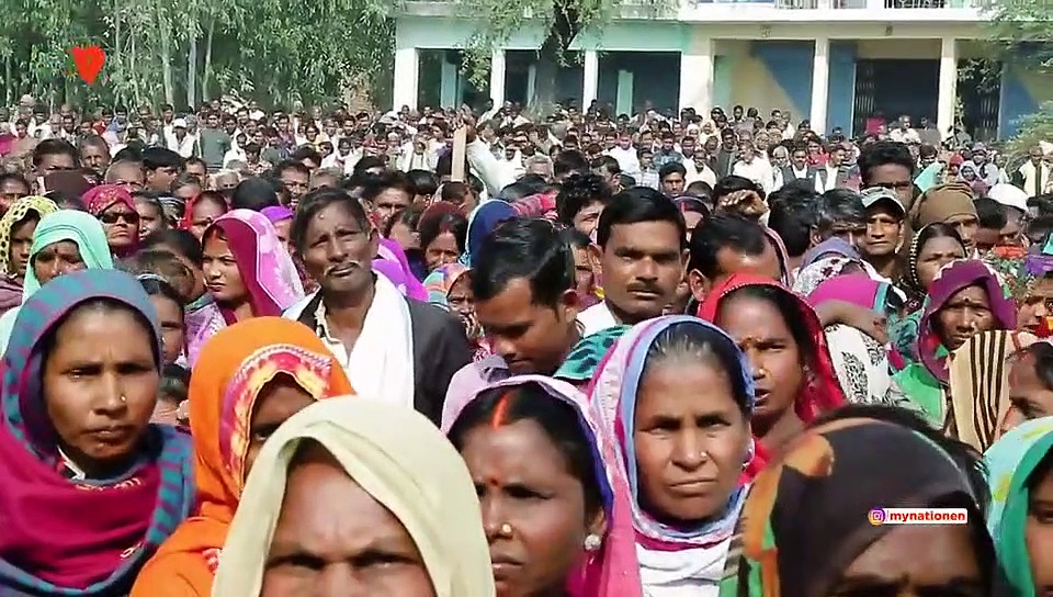 अमेठी में कांग्रेस आज तक पैसों से खरीदती रही है वोट?