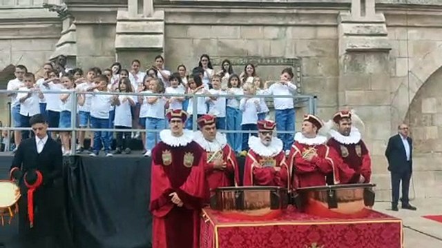 Himno a Burgos en las Fiestas de San Pedro 2022
