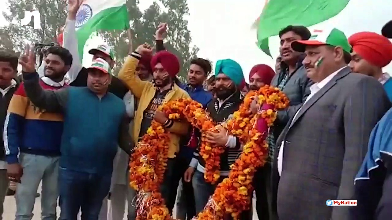 Abhinandan returns to India after delay by Pakistan