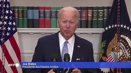 Biden assina lei de armas