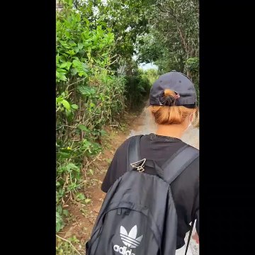 Cô gái đi Nhật hơn 2 năm mới được đoàn tụ gia đình: Vừa về nhà đã phải đội khăn tang