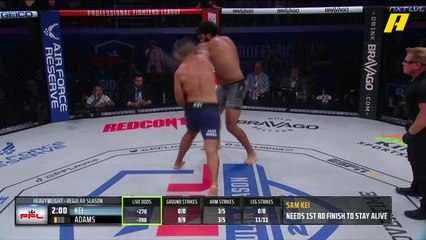 معركة طاحنة بين خوان ادامز وسام كاي وسط صيحات المشجعين