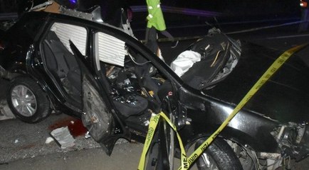 Otomobil ile otobüs çarpıştı: 2 ölü, 16 yaralı