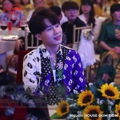 Jack và dàn vệ sĩ gây tranh cãi vì chen lấn Thúy Ngân | Điện Ảnh Net