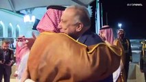 ولي عهد السعودية يبحث مع رئيس الوزراء العراقي دعم 