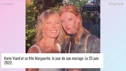 Karin Viard mariée : rare apparition de ses deux filles, tendres baisers avec Manuel... toutes les photos !
