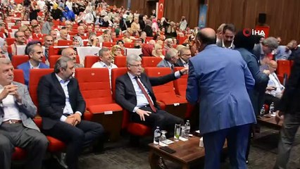 Son Dakika | AK Parti Kocaeli İl Başkanı Ellibeş: "Şehitlerimiz adına saygı duruşu yerine teröristlerin adına saygı duruşu yapıyorlar"