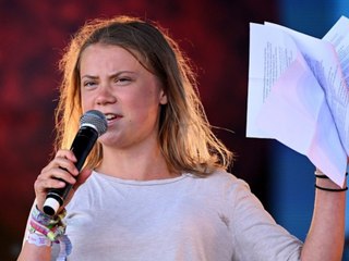 Greta Thunberg überrascht auf Bühne: "Wir nähern uns dem Abgrund!"