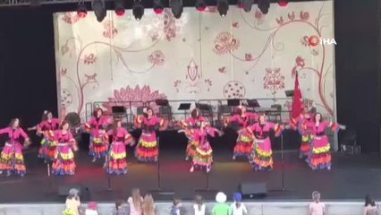 Türk dansçılar Polonya'da büyük ilgi gördü