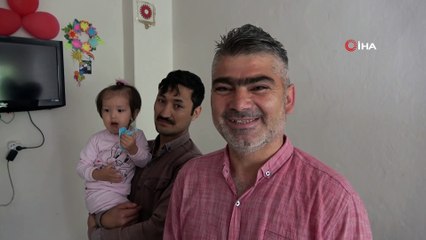 Düşerken apartman görevlisine çarparak ölümden döndü! Bebeği Kim Seol’e benzetti