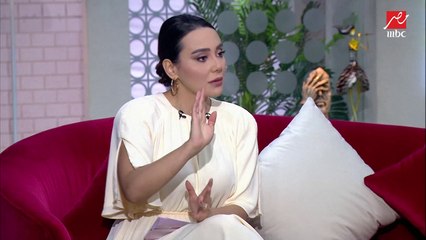في شاب بيتقدم مرة واتنين وتلاتة والبنت مش عايزاه وبرضه مصمم.. مريم عثمان: إنسان مش سوي