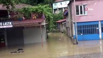 Yoğun yağış nedeniyle Çaydamar deresi taştı... Birçok iş yeri ve dükkan sular altında kaldı