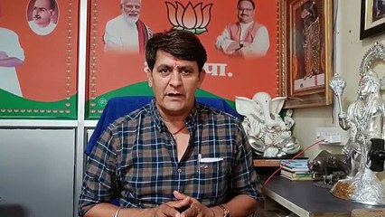 Video-जाति और धर्म के आधार पर तबादला कर रही है सरकार-शर्मा