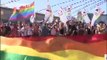 La Marche des Fiertés LGBTQ+ à Istanbul a une nouvelle fois été violemment réprimée par la police turque, qui a procédé à des dizaines d'arrestations dont celle d'un photographe de l'AFP