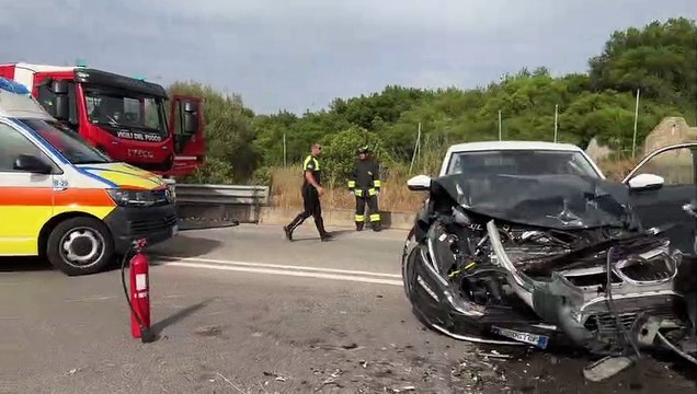 Olbia. Scontro frontale sulla tangenziale, 4 feriti, 2 gravi