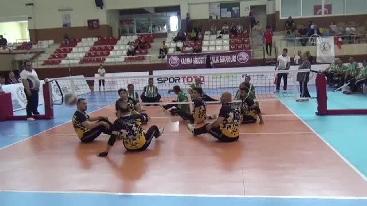 ZONGULDAK - Türkiye Paravolley Süper Lig Şampiyonası ve 1. Lig play-off maçları tamamlandı