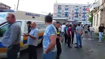 Gürcistan'da evin balkonu çöktü: 2 ölü, 2 yaralı