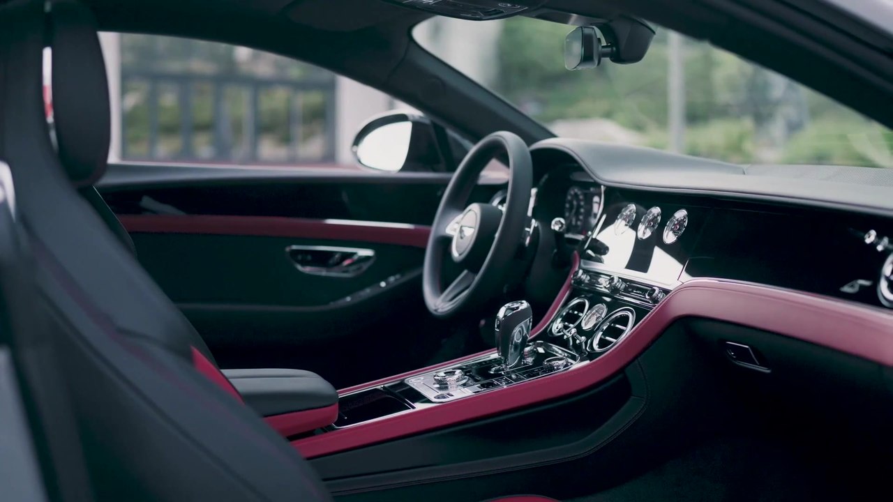 Der neue Bentley Flying Spur S - Innenraumdesign - Haptisch ansprechend, spektakulär und individuell