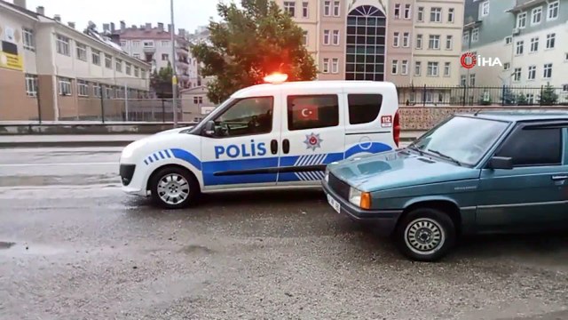 O ilimizi sel korkusu perişan etti! 'Üst katlara çıkın' uyarısı yapıldı