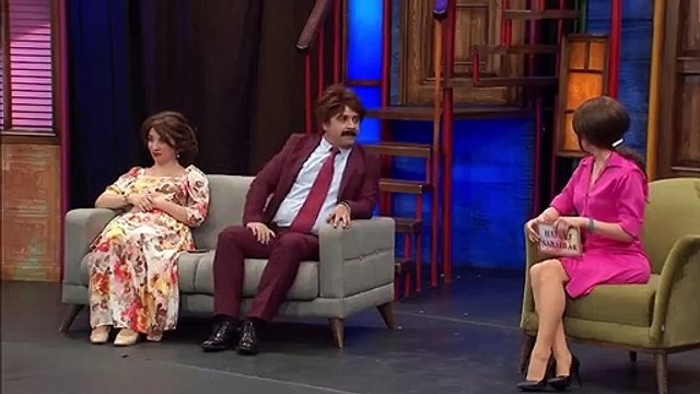 Güldür Güldür'den 'dış güçler' skeci