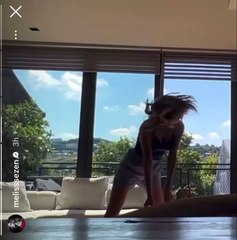 Melis Sezen'den ''çılgın dans" videosu