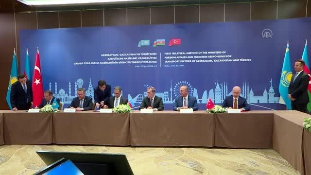 Türkiye-Azerbaycan-Kazakistan Dışişleri ve Ulaştırma Bakanları Toplantısı - İmza töreni