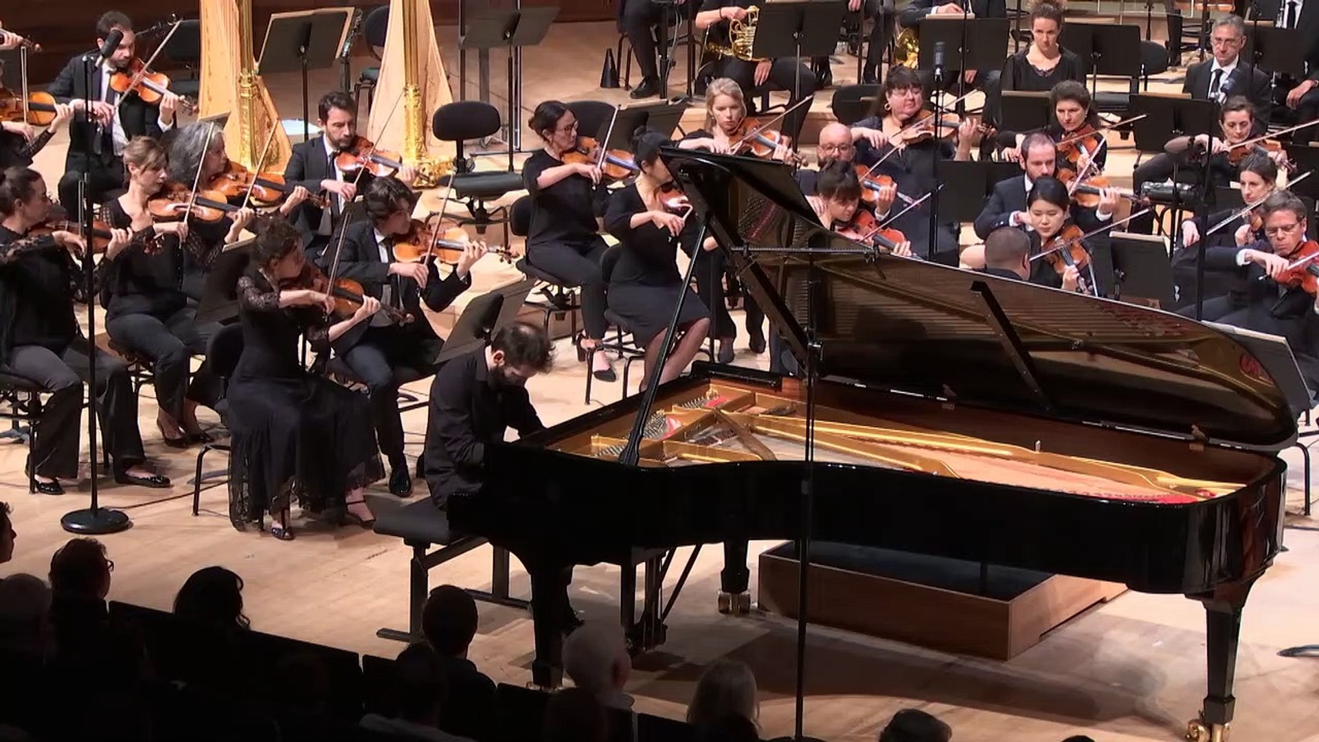Chostakovitch : Concerto pour piano n°2 (Alexandre Kantorow) - Vidéo  Dailymotion