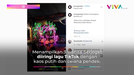 Cewek Berpakaian Feminin Tampil Joget di Depan Pemuka Agama