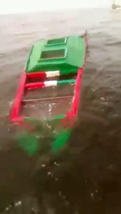 Un bateau brise une pirogue au large, trois morts et un rescapé: les pêcheurs dénoncent et...