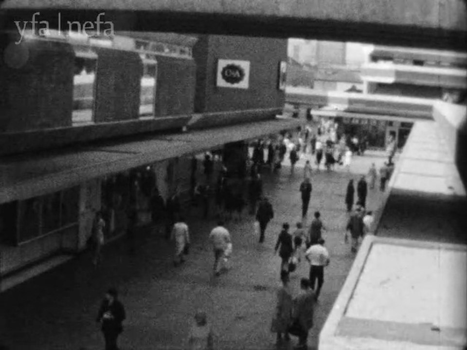 Sunderland 1972 cine footage from North East Film Archive