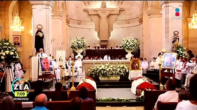 Realizan misa de cuerpo presente a sacerdotes jesuitas asesinados en Chihuahua