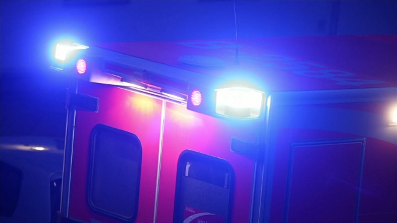 Schauspieler wird von feuerwehrauto zerquetscht