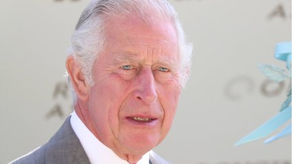 Bar in Einkaufstüten: Prinz Charles nimmt Geldspenden in Millionenhöhe von Scheich aus Katar an
