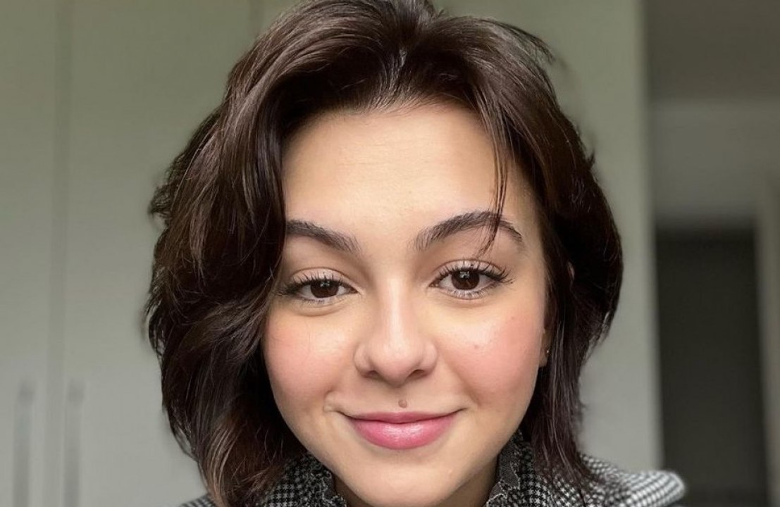 Klara Castanho recebe chuva de mensagens após relato de estupro e entrega de bebê para adoção