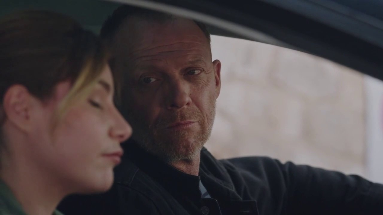 Plus Belle la Vie - L'amour fait tourner la tête d'Éric