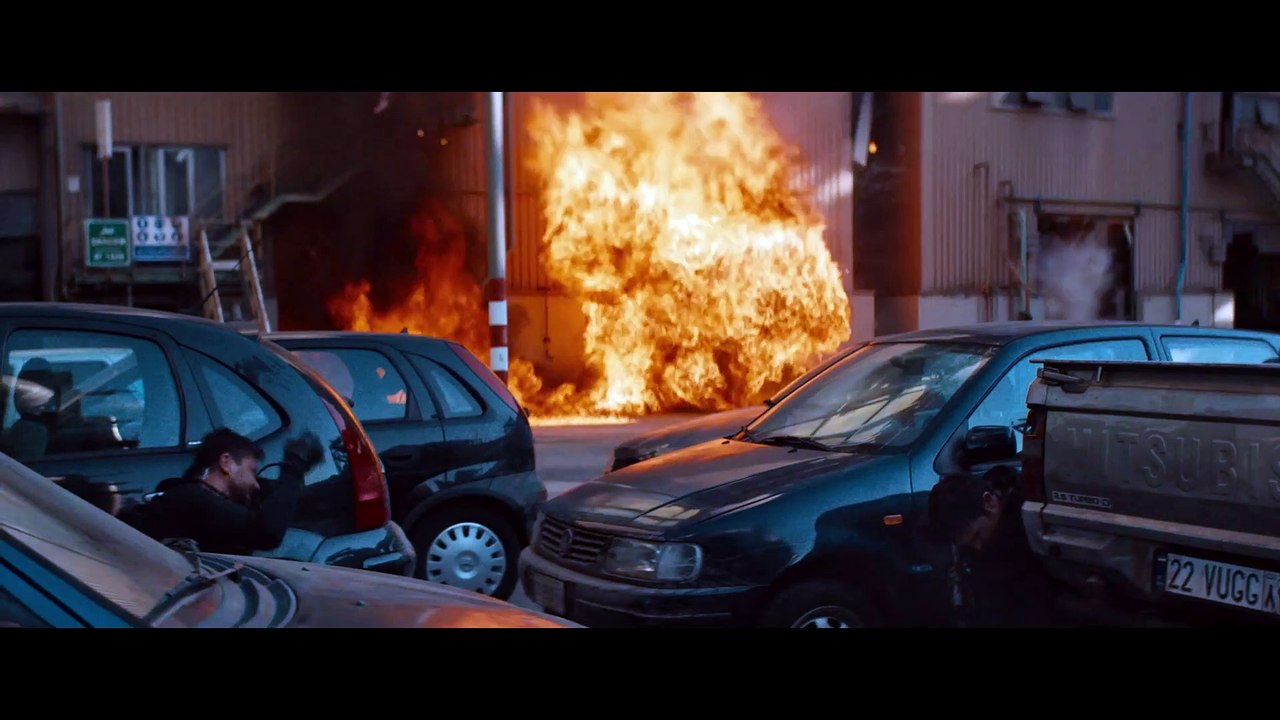 Stratton - Tráiler VOSE
