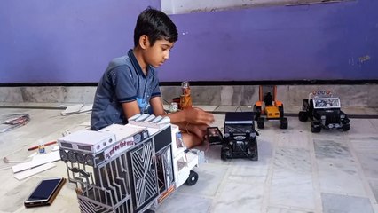 13 साल के इस किशोर का जुनून है वाहनों का मॉडल बनाना, देखें Video