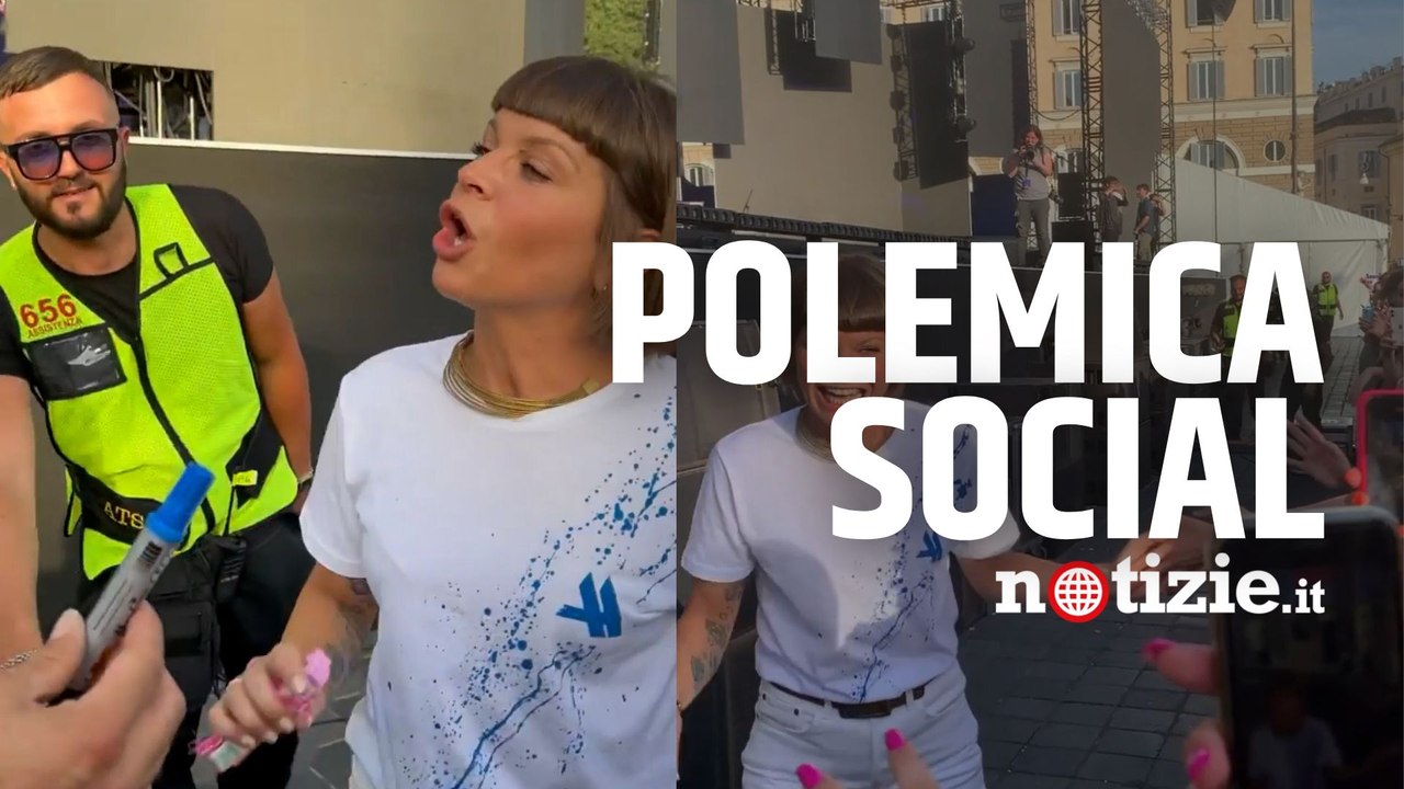 Alessandra Amoroso saluta i fan ma nega gli autografi: bufera social dopo la pubblicazione del video